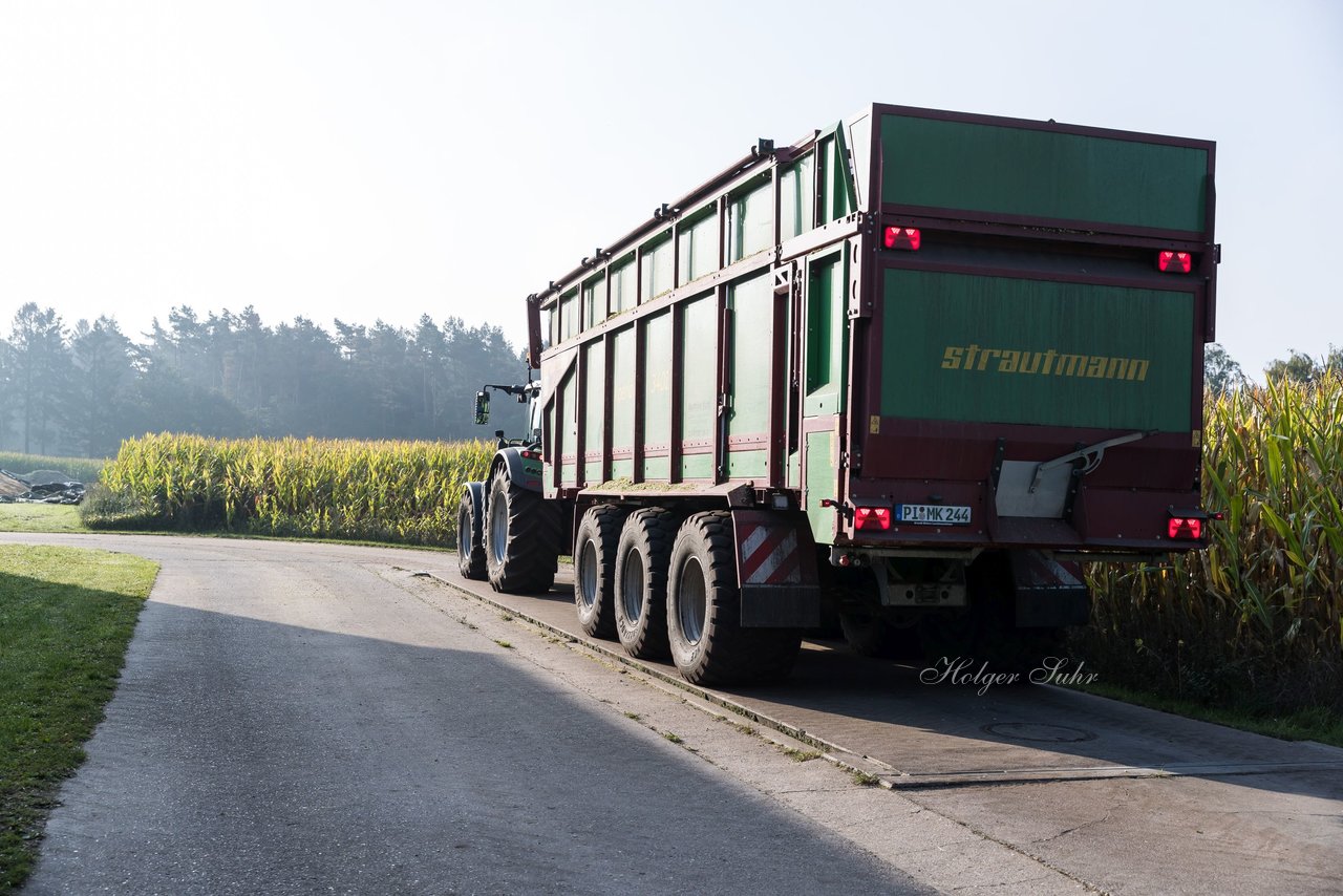 Bild 103 - Maisernte